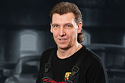 Roland Schott