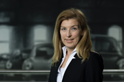 Esra Kuzucu